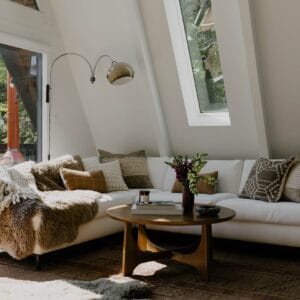 Toss Pillows & Textiles